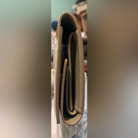 Louis Vuitton Vernis International Wallet - beige /butterscotch authentic - Picture 3 of 12